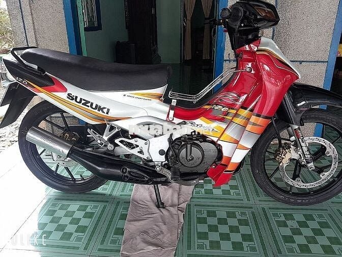 Suzuki Satria 2000 Đỏ Trắng Đen