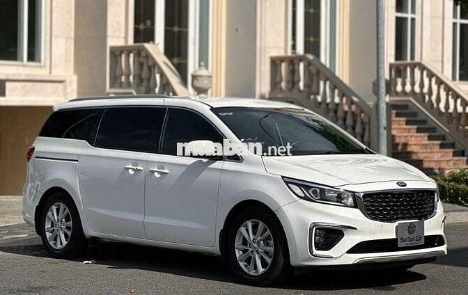 Kia Sedona Dầu Tiêu Chuẩn 2021 7 chỗ Trắng