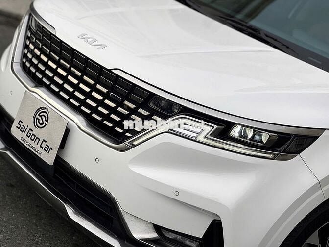 Kia Carnival Signature 2022 Trắng