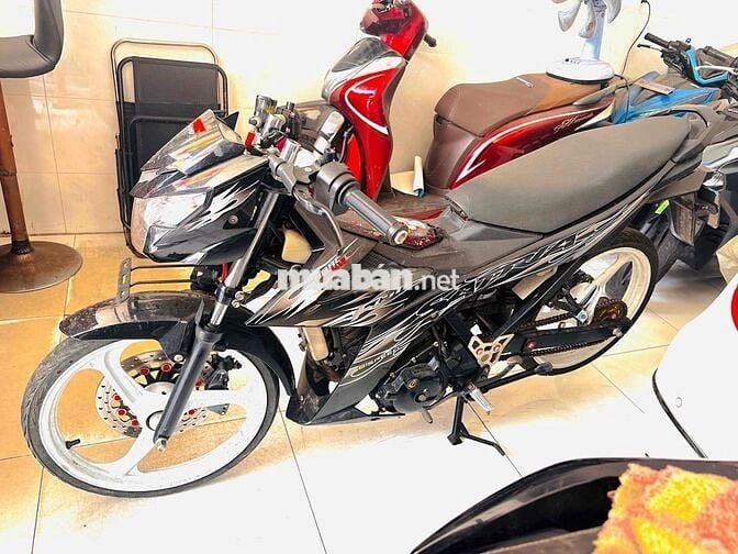 Suzuki Raider