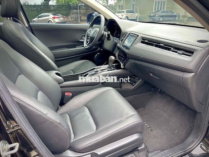 Honda HRV L 2021 Đen 32.000km