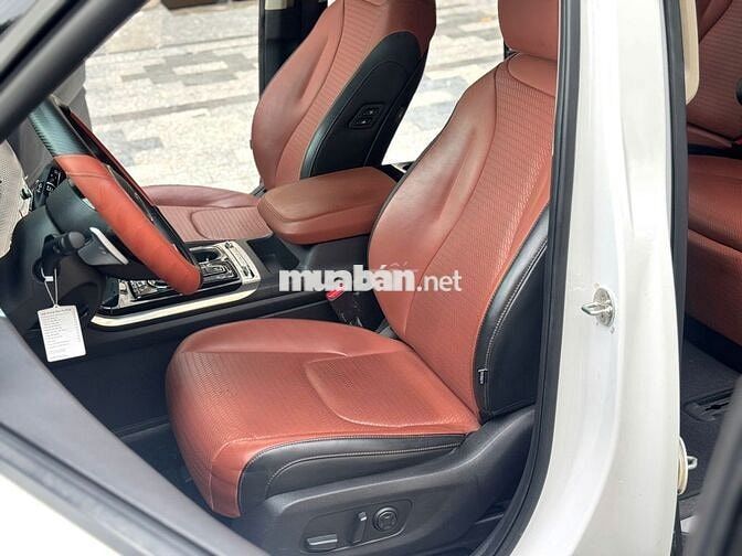 Kia Carnival Signature 2022 Trắng