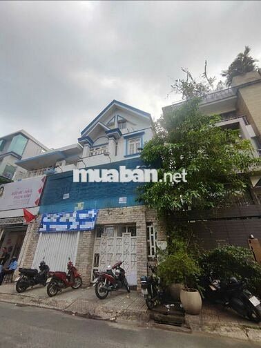 Đi định cư ! Cho thuê nhà MT Hoa Lan,P.2,PN - DT 8x18m - Hầm + 4 tầng