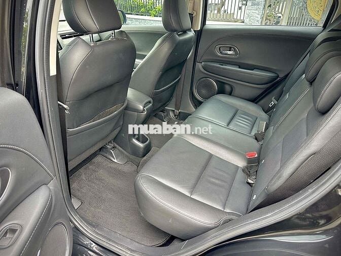 Honda HRV L 2021 Đen 32.000km