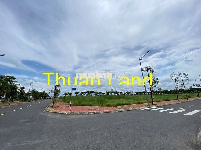 Đất thổ cư SHR cạnh Coopmart Thủ Thừa và TTHC Thủ Thừa