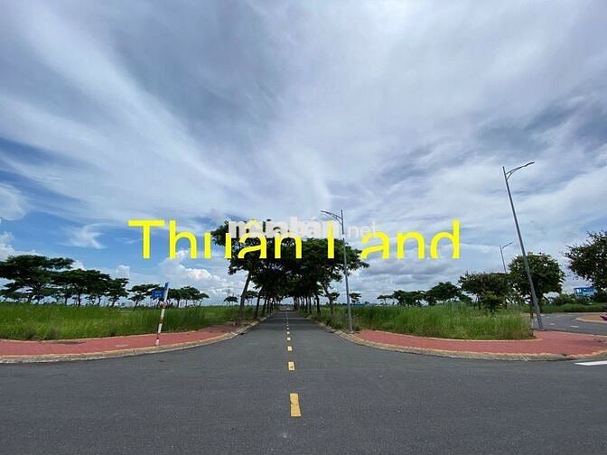 Đất thổ cư SHR cạnh Coopmart Thủ Thừa và TTHC Thủ Thừa