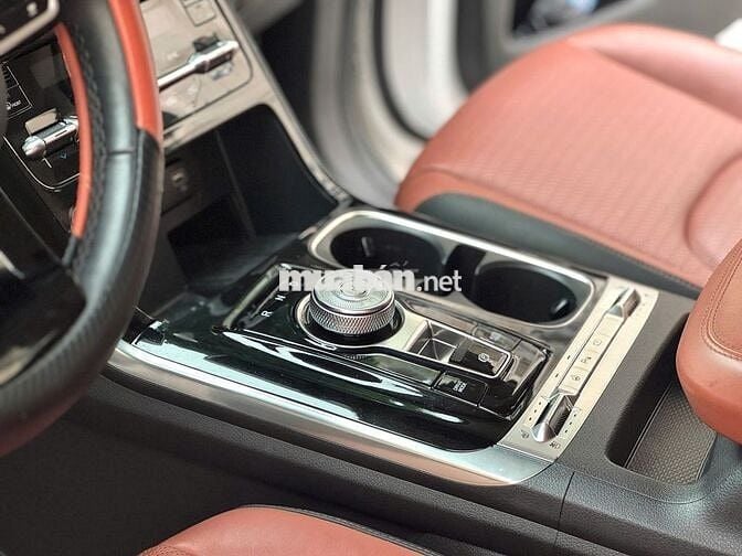 Kia Carnival Signature 2022 Trắng