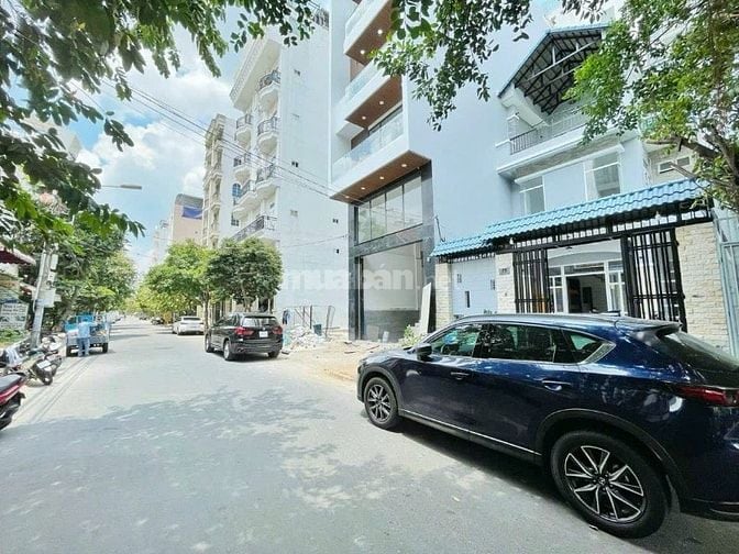 CHO THUÊ BIỆT THỰ MẶT TIỀN Q.7 - CHỈ 50 TR/THÁNG