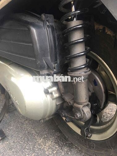 Honda Lead 110 Vàng kem Êm mạnh Tiết kiệm xăng
