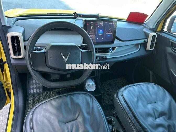 VinFast VF3 Tiên phong Vàng mua pin