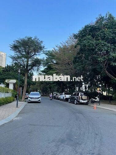 👉 Căn hộ Nguyễn Hữu Cảnh Bình Thạnh - View Bitexco - SHR - 3.7 tỷ