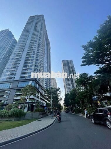 👉 Căn hộ Nguyễn Hữu Cảnh Bình Thạnh - View Bitexco - SHR - 3.7 tỷ