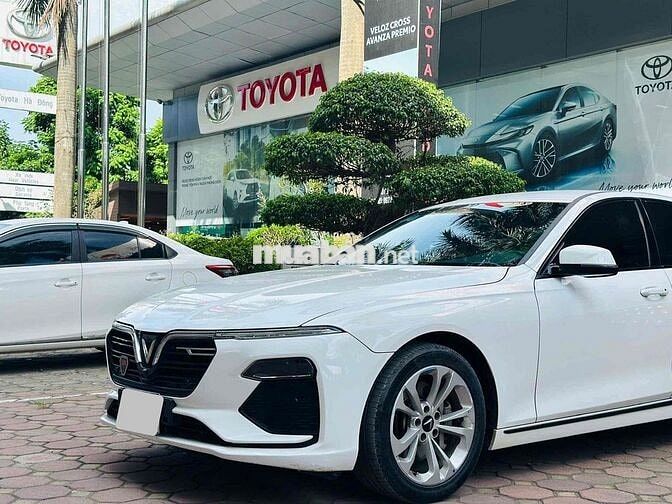 VinFast Lux A2.0 Base 2021 Trắng 50.000 km