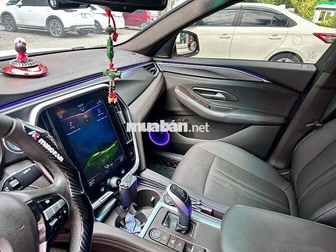 VinFast Lux A2.0 Base 2021 Trắng 50.000 km