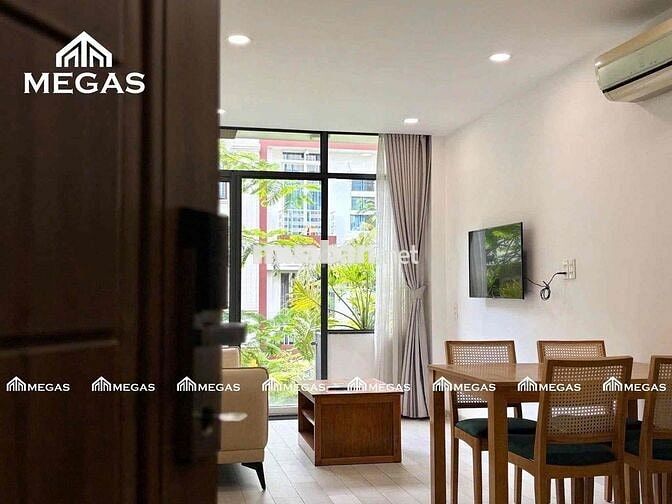 Trống lại phòng ngủ ngay vòng xoay Phú Lâm