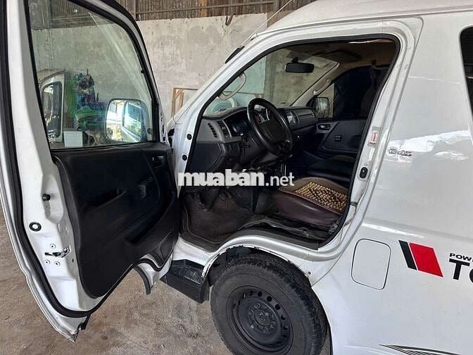 Toyota Hiace Van 2010 Trắng