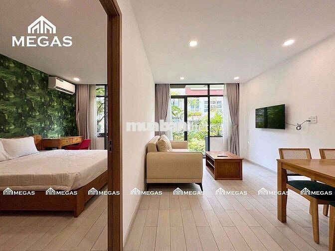 Trống lại phòng ngủ ngay vòng xoay Phú Lâm