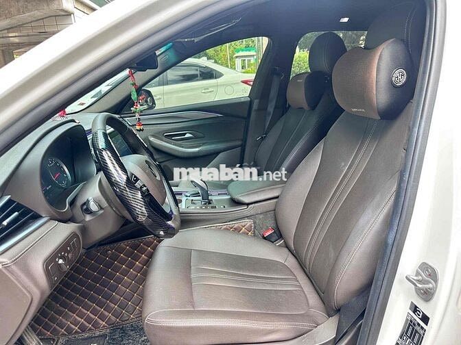 VinFast Lux A2.0 Base 2021 Trắng 50.000 km
