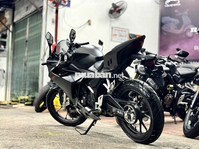 Honda CBR 150R Mới