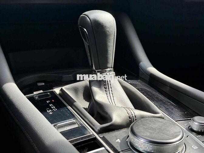 Mazda Mazda 3 Luxury 1.5L 2023 Trắng 24.500 Km