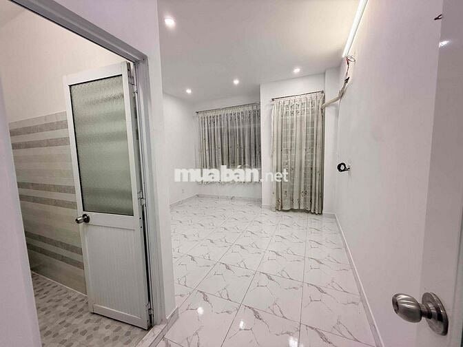 nhà mới hẻm 1191 lê văn lương, k ngập, thoáng mát an ninh