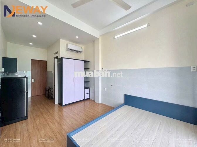 Căn hộ Studio 30m2, Ban công thoáng | Lạc Long Quân, Full nội thất