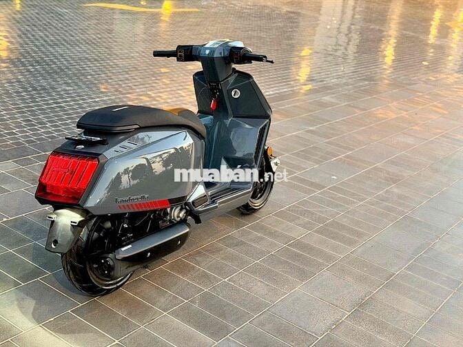 Lambretta X125 2025 Xám 2900km