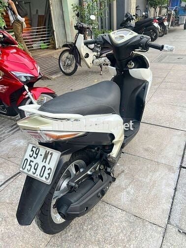 Yamaha Luvias 2013 Trắng