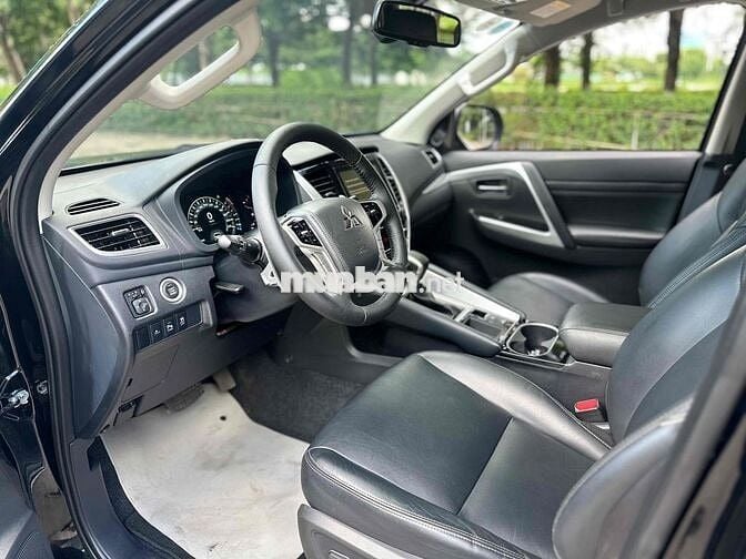 Mitsubishi Pajero Sport 2023 2.4D AT Đen 35000Km