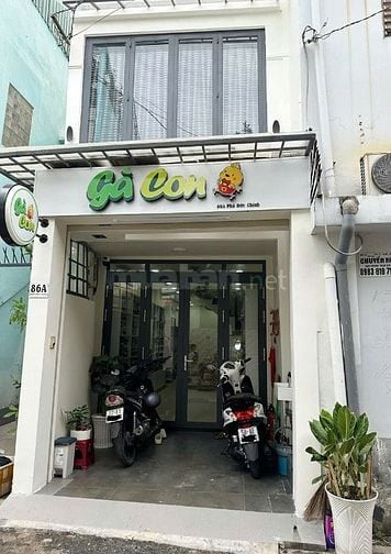 Tuyển nhân viên bán hàng shop quần áo trẻ em