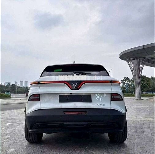 VinFast VF6 ECO 2026 Trắng Điện