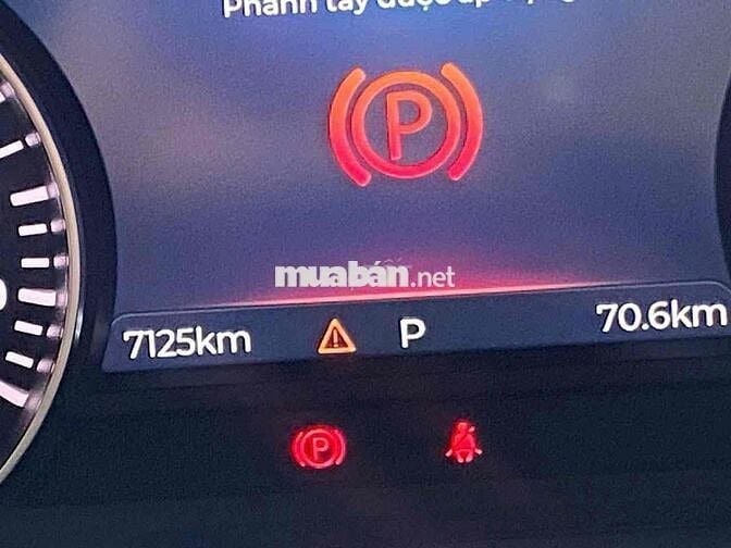 VinFast Lux SA2.0 2019 7 chỗ Đỏ 7000km