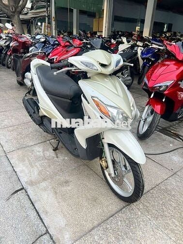 Yamaha Luvias 2013 Trắng
