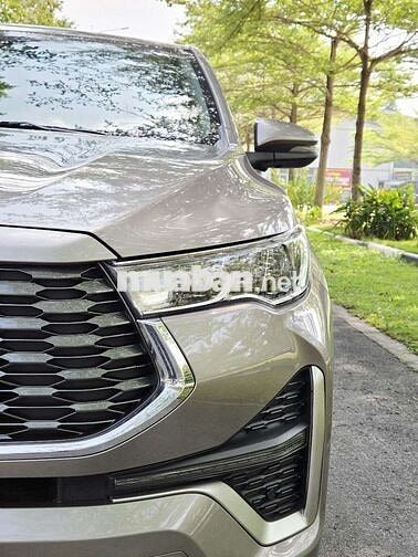 Toyota Innova Cross 2024 2.0HEV Hybrid Nâu Đồng