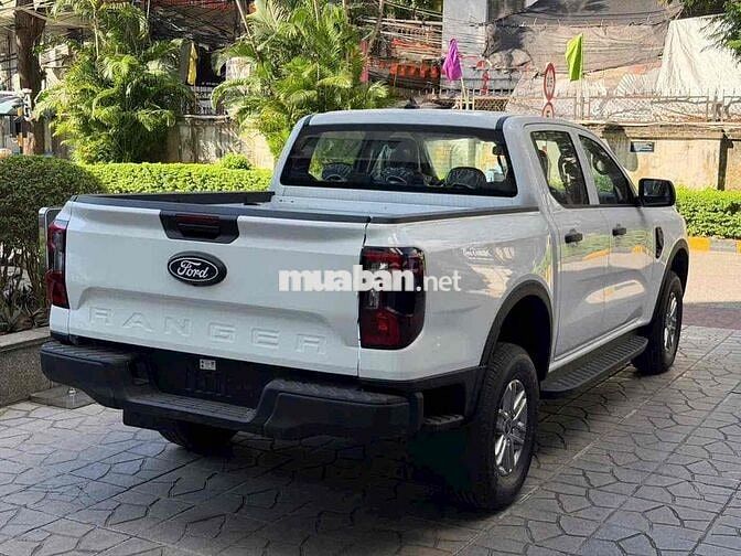 2027  Ranger XLS 4x2 hộp số 10 cấp lãi 9,2%
