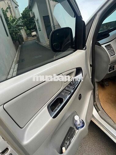 Toyota Innova J 2009 Bạc