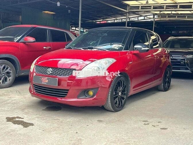 Suzuki Swift 2014 Tự động 98.000 km zin không lỗi