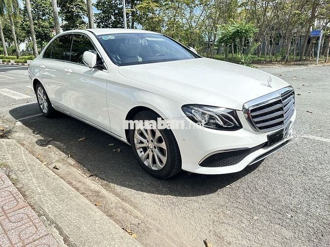 Mercedes-Benz E 200 2017 Trắng 64.800 km