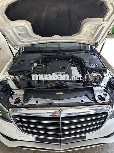 Mercedes-Benz E 200 2017 Trắng 64.800 km