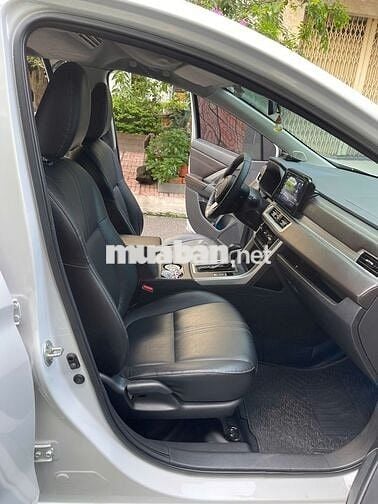 Mitsubishi Xpander Premium 2023 Trắng 6 vạn