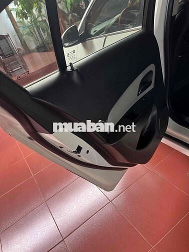 Chevrolet Cruze 2016 Số sàn Trắng