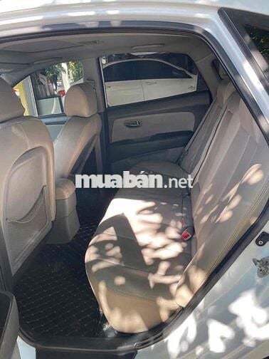 Hyundai Avante Trắng 5 chỗ Xăng