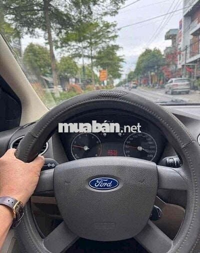 Ford Focus 2010 Đen Gia Lai