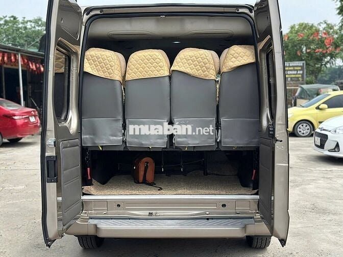 Ford Transit LX 2022 16 chỗ Vàng 100.000 km