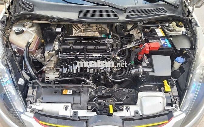 Ford Fiesta 2011 Số tự động Bạc