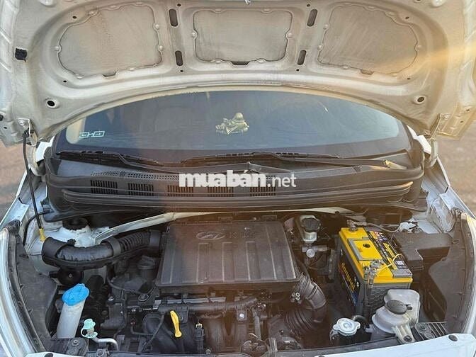 Hyundai i10 Grand 2016 1.2MT Số sàn Trắng