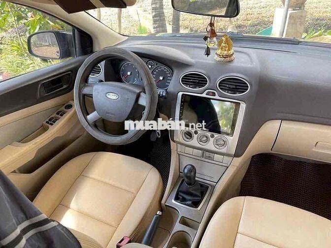 Ford Focus 2010 Đen Gia Lai