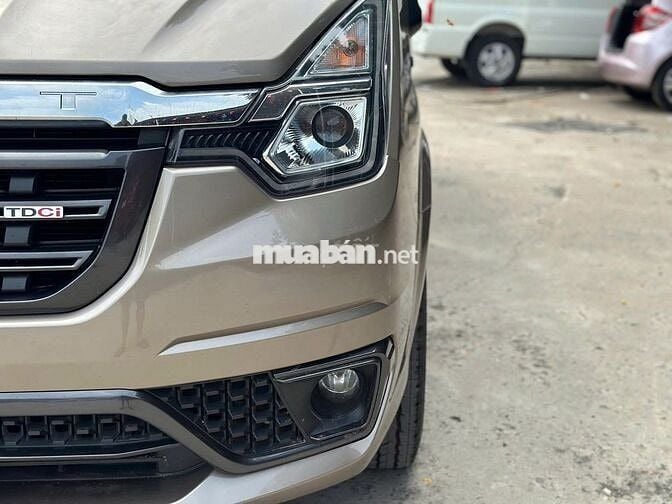Ford Transit LX 2022 16 chỗ Vàng 100.000 km