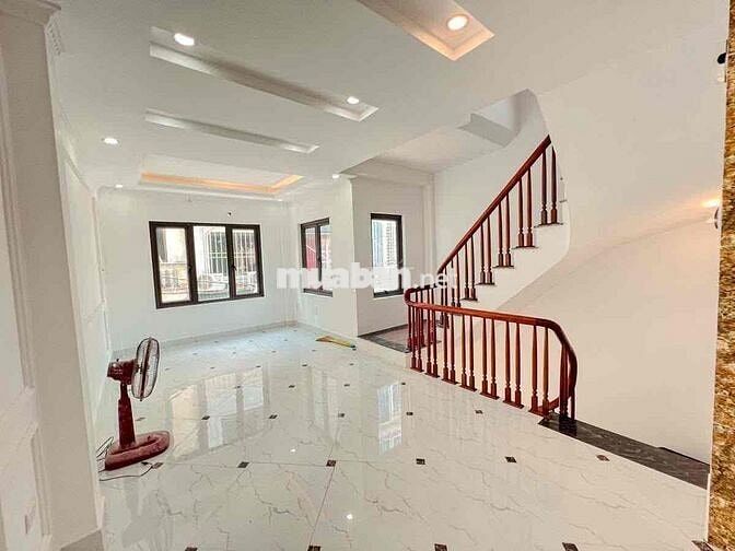 20m ra ô tô chánh phố Vĩnh Tuy 42m2 x4T giá nhỉnh 7 tỷ sổ CC 2 thoáng