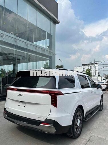 Kia Carnival HEV Signature 2026 Trắng mới 100%